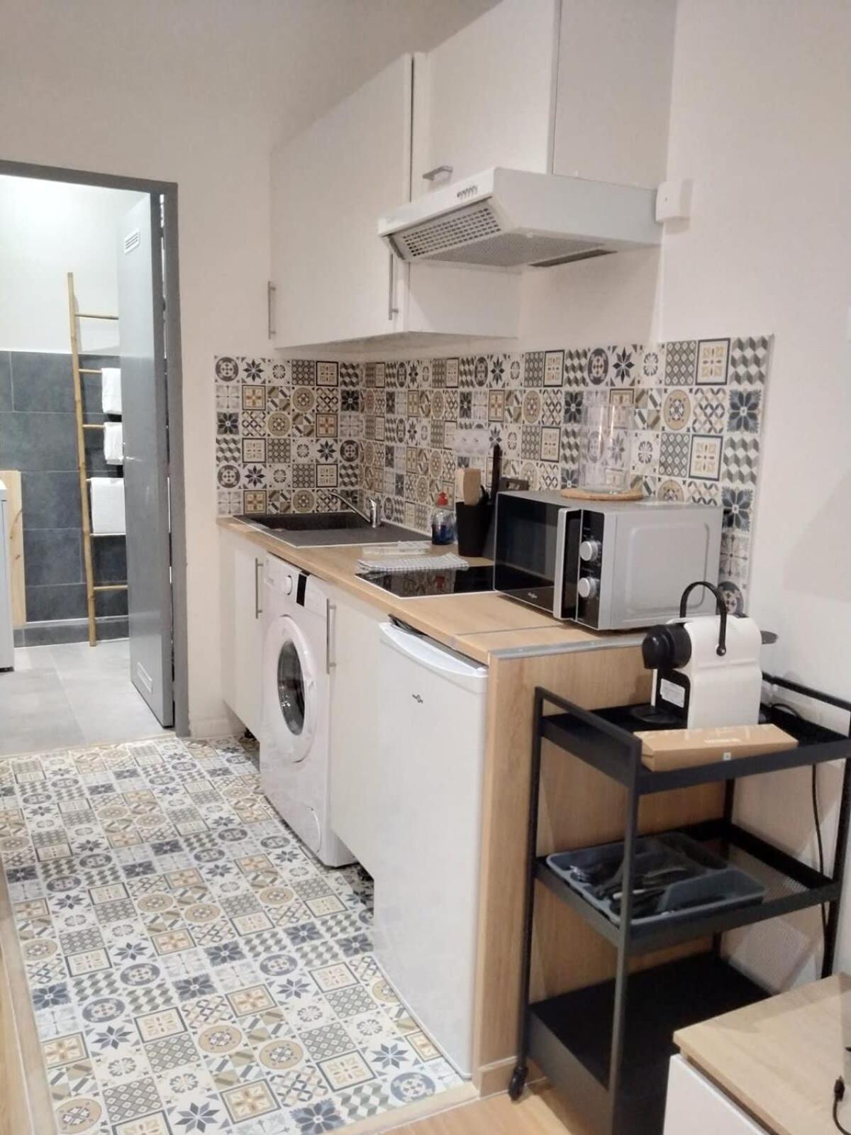 Atlas - Arya Apartment Nîmes Exterior photo